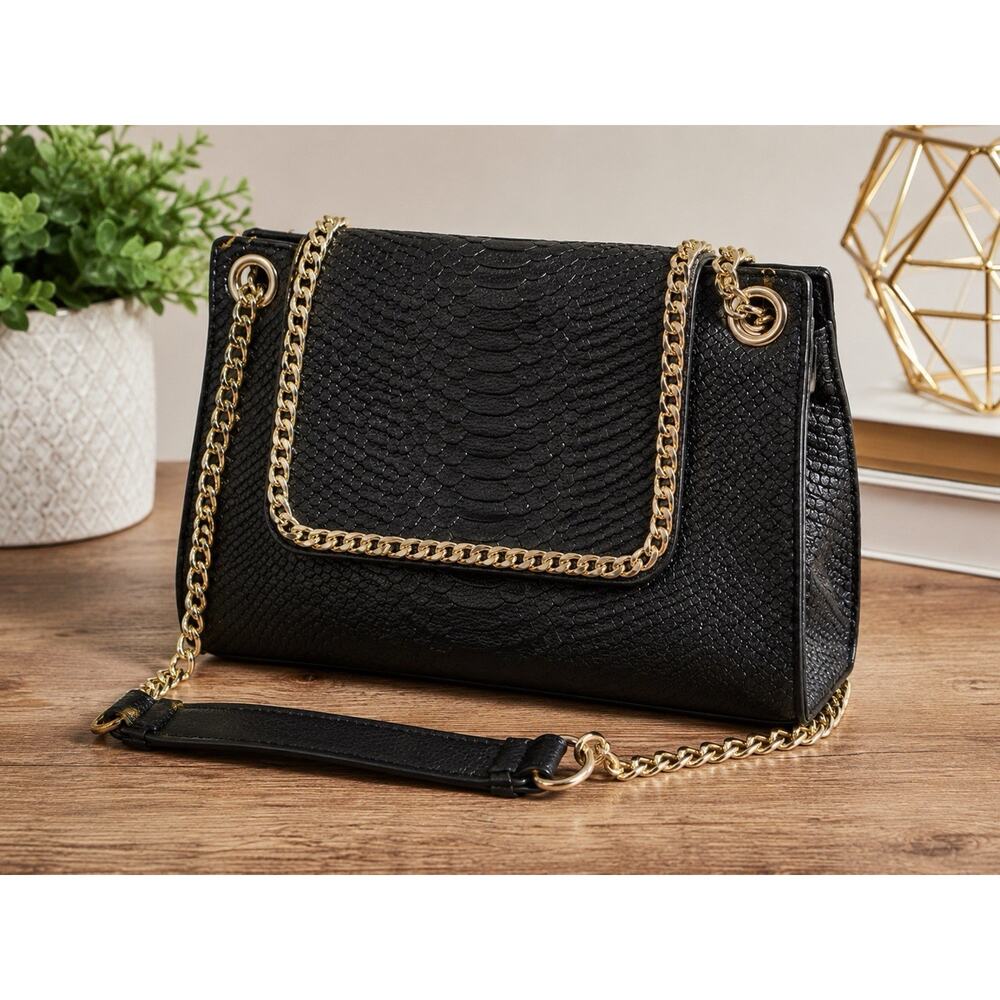La Terre Black Vegan Leather Snakeskin Chain Strap Shoulder Crossbody Purse